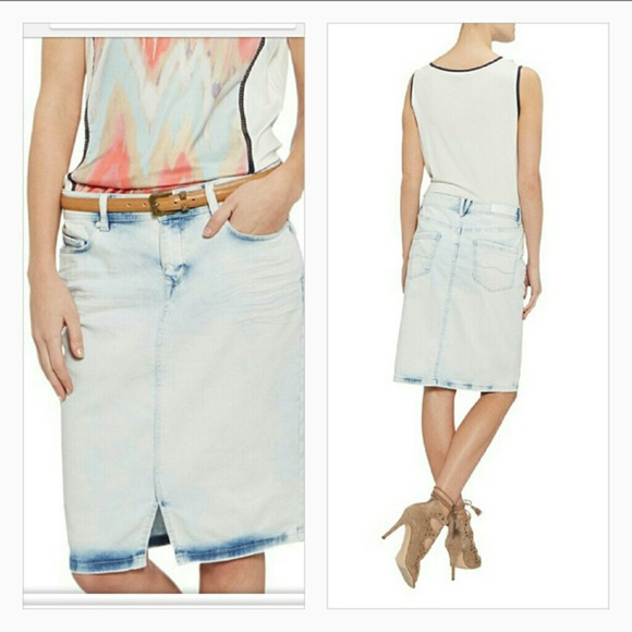 skirt from‎ Expresso, made of bleached denim - Picture 1 of 4